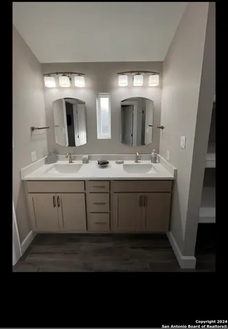 $2,250 | 1178 Lakeshore Drive, Canyon Lake, TX 78133