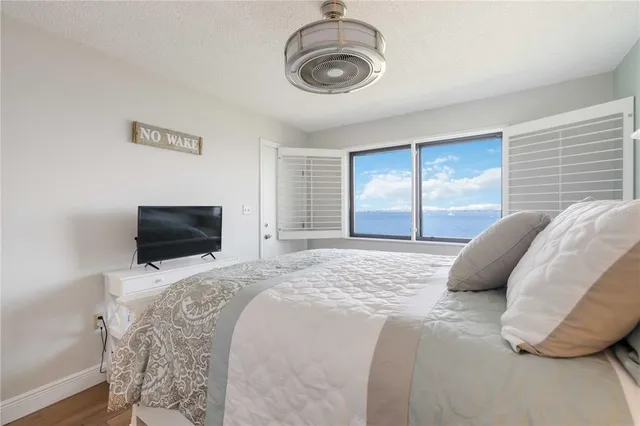 $5,500 | 1500 Park Beach Circle, Unit 6C, Punta Gorda, FL 33950