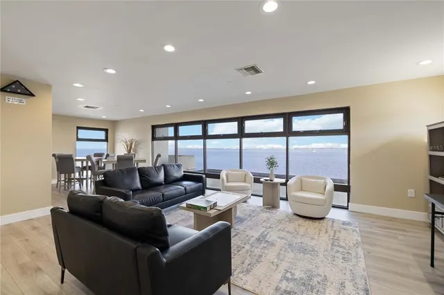 $5,500 | 1500 Park Beach Circle, Unit 6C, Punta Gorda, FL 33950