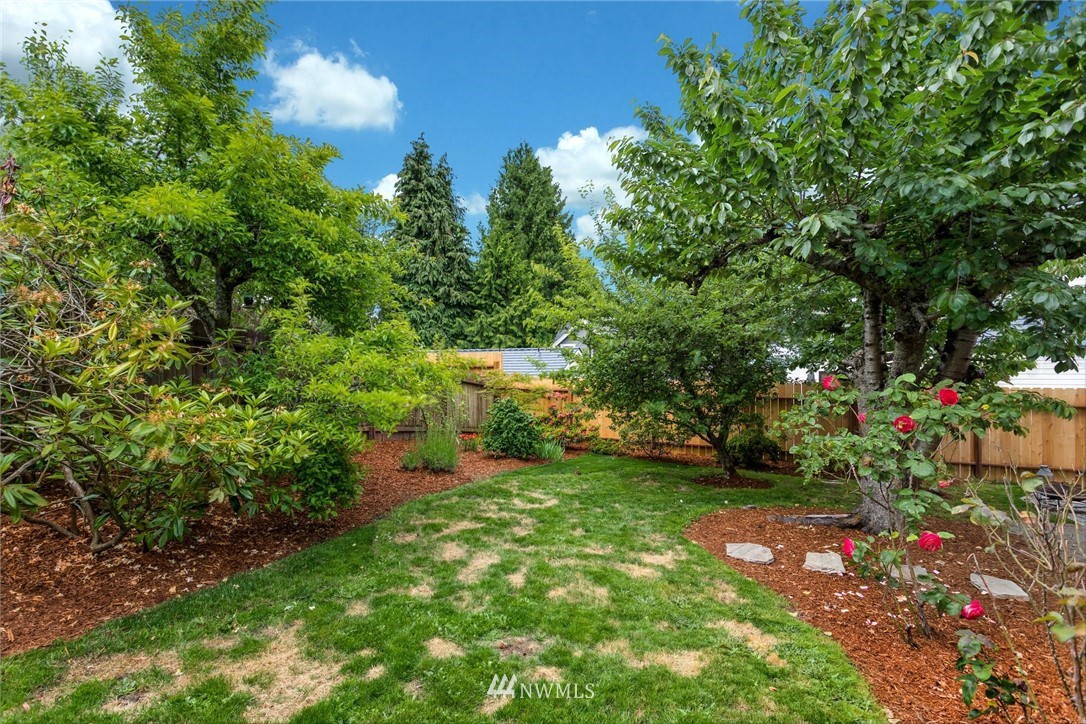4405 Southwest 102nd Street Seattle, WA 98146 - Photo 27 of 30 Gallery Image 27