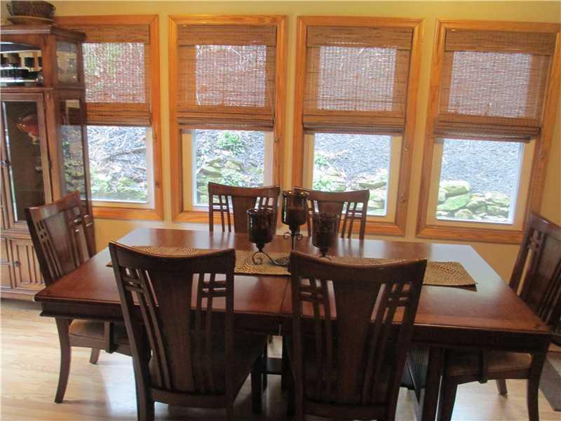 147 Three Degree Road Pittsburgh, PA 15237 - Photo 3 of 25 Dining Room.