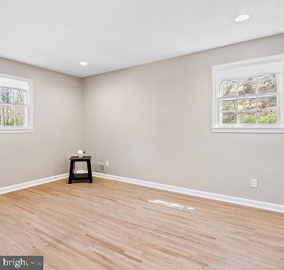 616 Kenbrook Drive Silver Spring, MD 20902 - Photo 15 of 35 UL Bedrooom