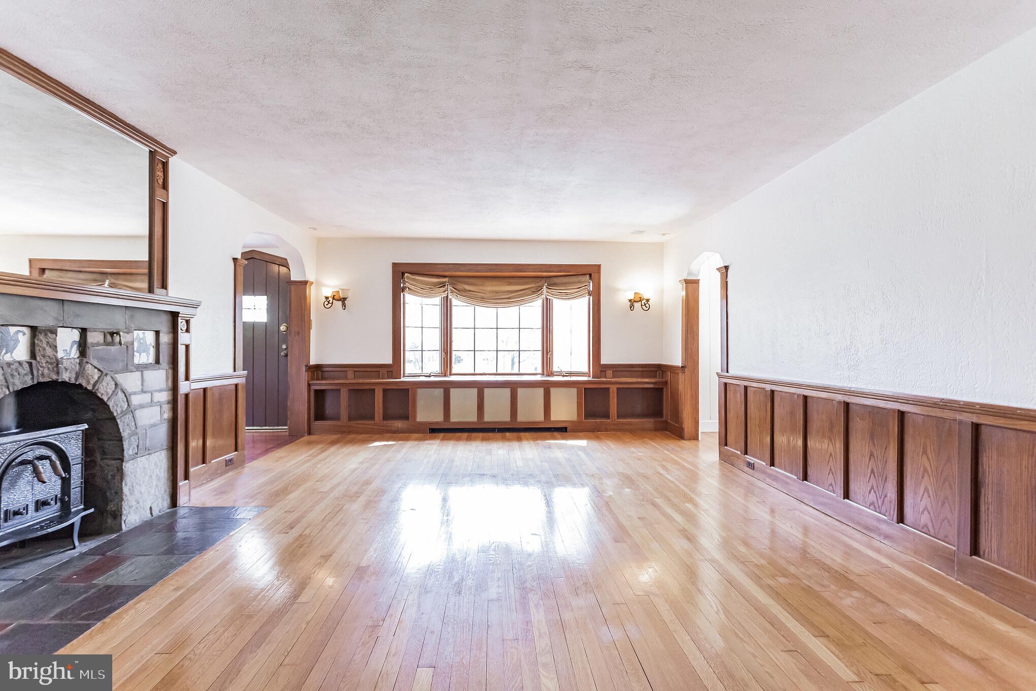 906 Edgewood Road Yardley, PA 19067 - Photo 11 of 29 Gallery Image 11