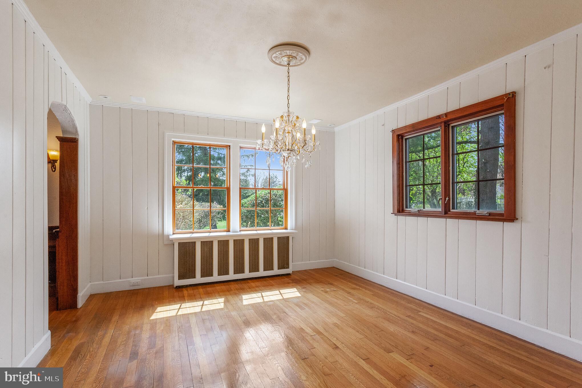 906 Edgewood Road Yardley, PA 19067 - Photo 10 of 29 Gallery Image 10
