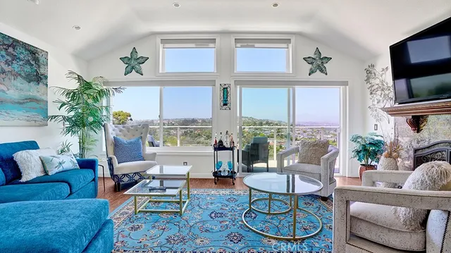 $1,425,000 | 24965 Seagate Drive, Dana Point, CA 92629