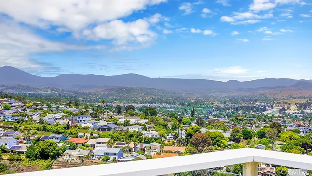 $1,425,000 | 24965 Seagate Drive, Dana Point, CA 92629