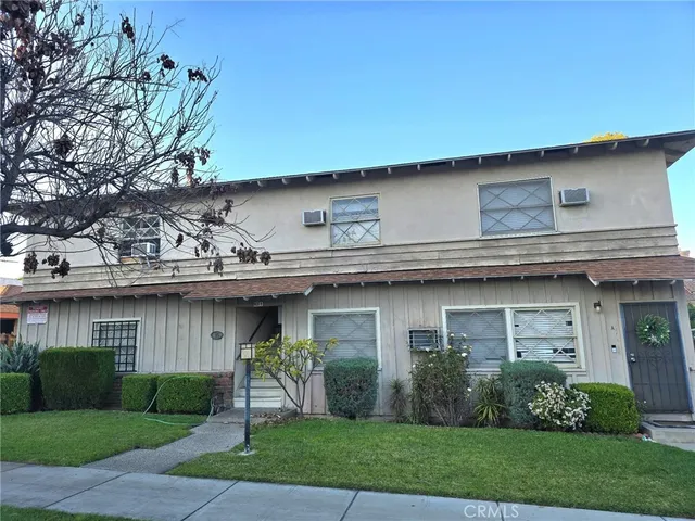 $1,800 | 15 East Los Higos Street, Unit C, Alhambra, CA 91801