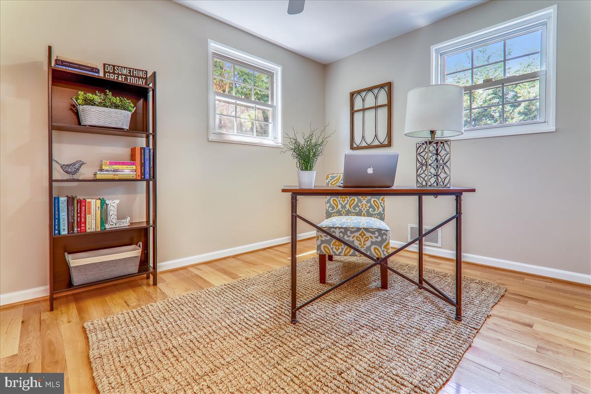 12608 Bluhill Road Silver Spring, MD 20906 - Photo 15 of 48