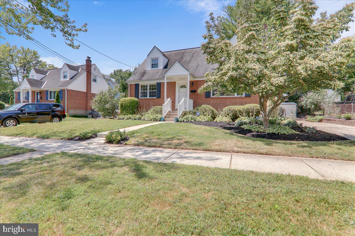12608 Bluhill Road Silver Spring, MD 20906 - Photo 3 of 48
