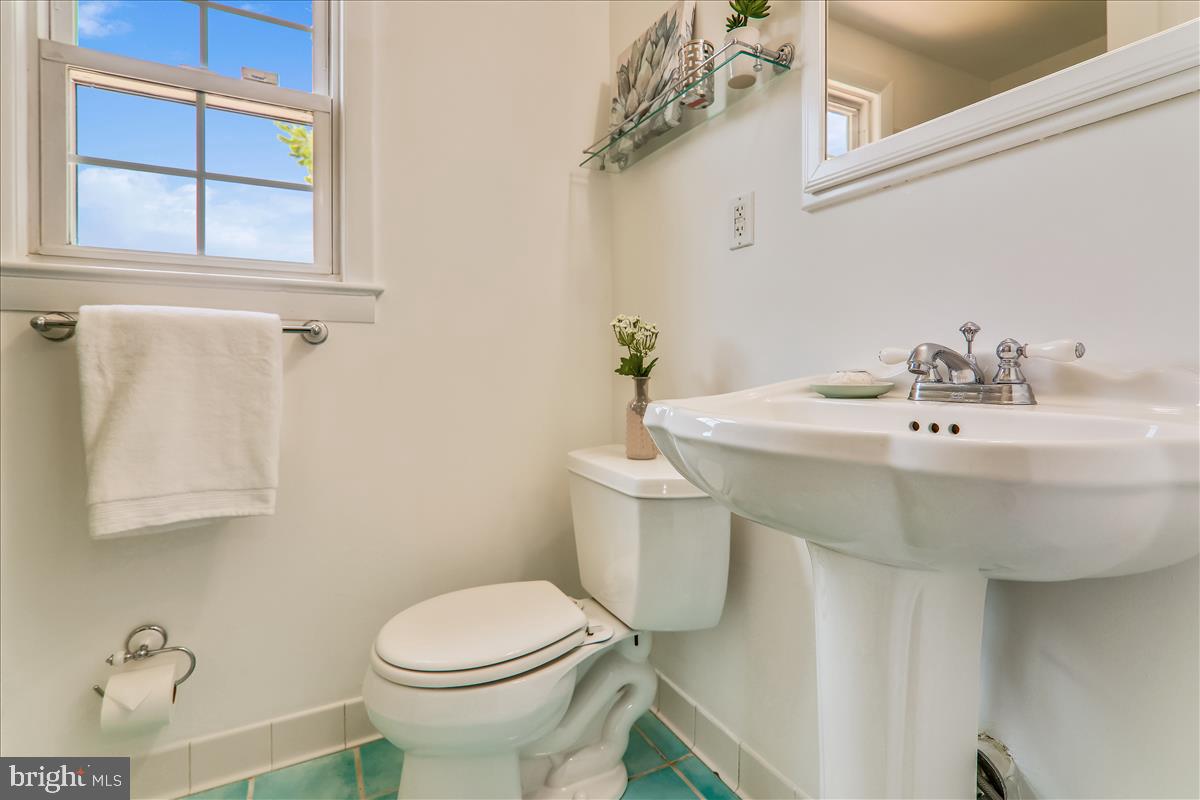 12608 Bluhill Road Silver Spring, MD 20906 - Photo 22 of 48