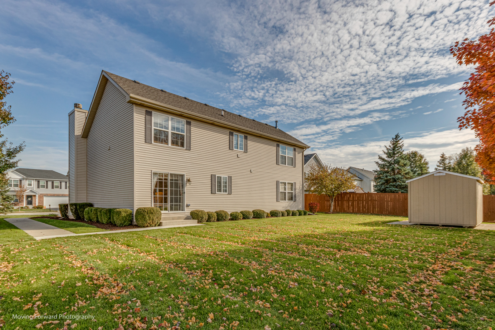 1909 Eagle Drive Morris, IL 60450 - Photo 3 of 24 a view of a house with backyard and trees