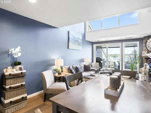 $314,777 | 81 North Hayden Bay Drive, Portland, OR 97217