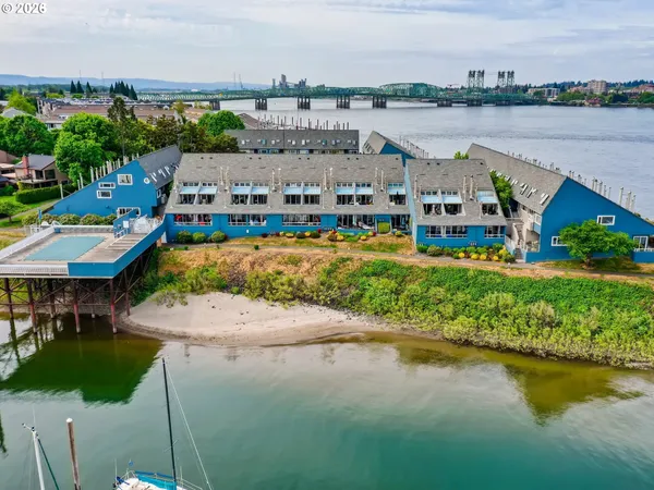 $314,777 | 81 North Hayden Bay Drive, Portland, OR 97217