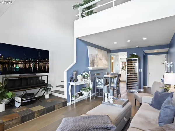 $314,777 | 81 North Hayden Bay Drive, Portland, OR 97217