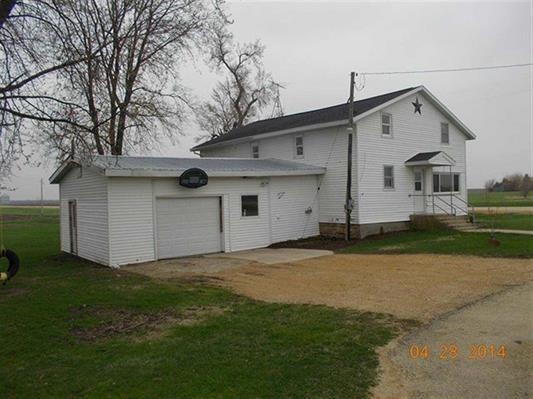 7006 South Unity Road Polo, IL 61064 - Photo 2 of 10