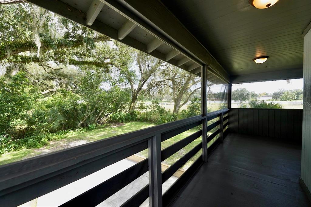 10210 Davis Road Tampa, FL 33637 - Photo 14 of 34 Gallery Image 14