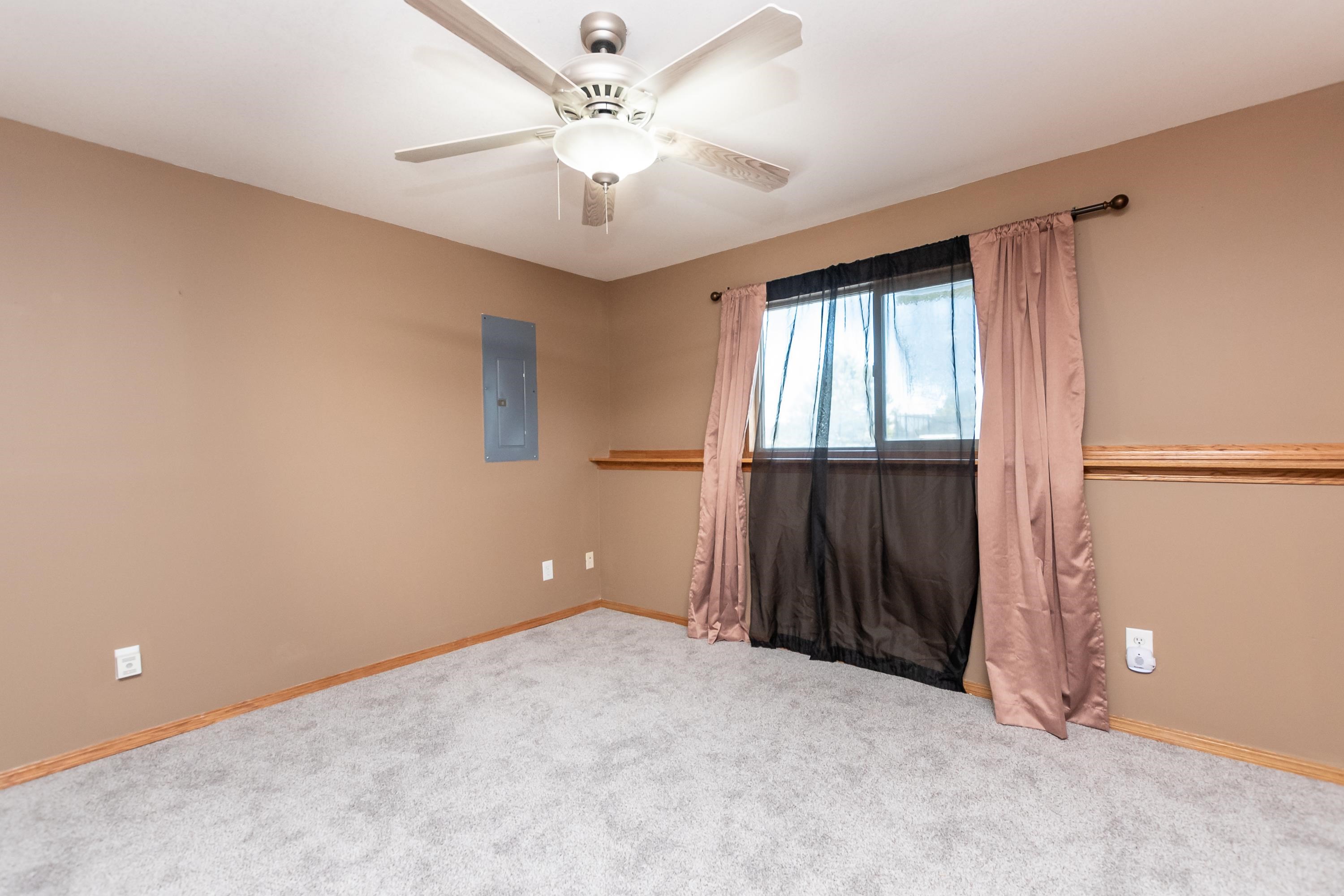 3505 North Ridge Port Street Wichita, KS 67205 - Photo 17 of 24