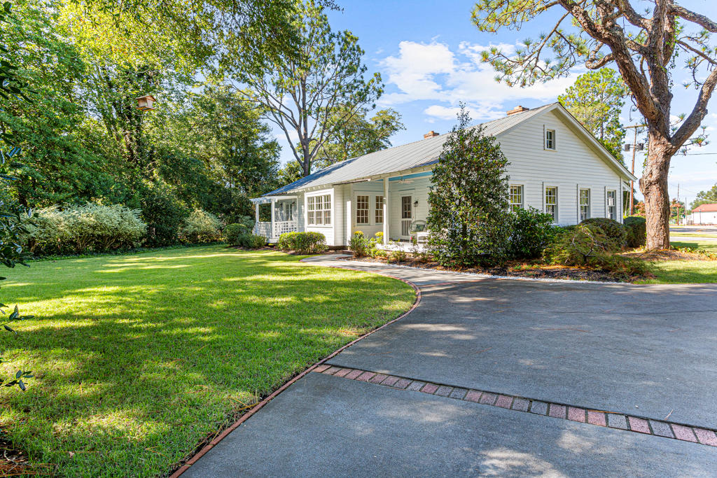 15 Dundee Road Pinehurst, NC 28374 - Photo 1 of 45 15 Dundee Rd-LR-JFP-1