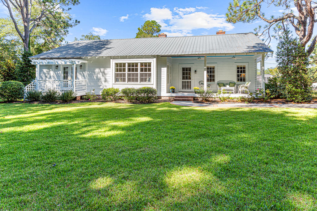 15 Dundee Road Pinehurst, NC 28374 - Photo 2 of 45 15 Dundee Rd-LR-JFP-3