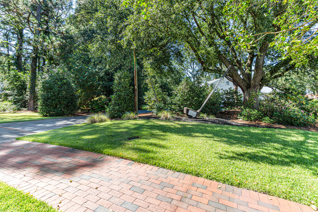 15 Dundee Road Pinehurst, NC 28374 - Photo 3 of 45 15 Dundee Rd-LR-JFP-2