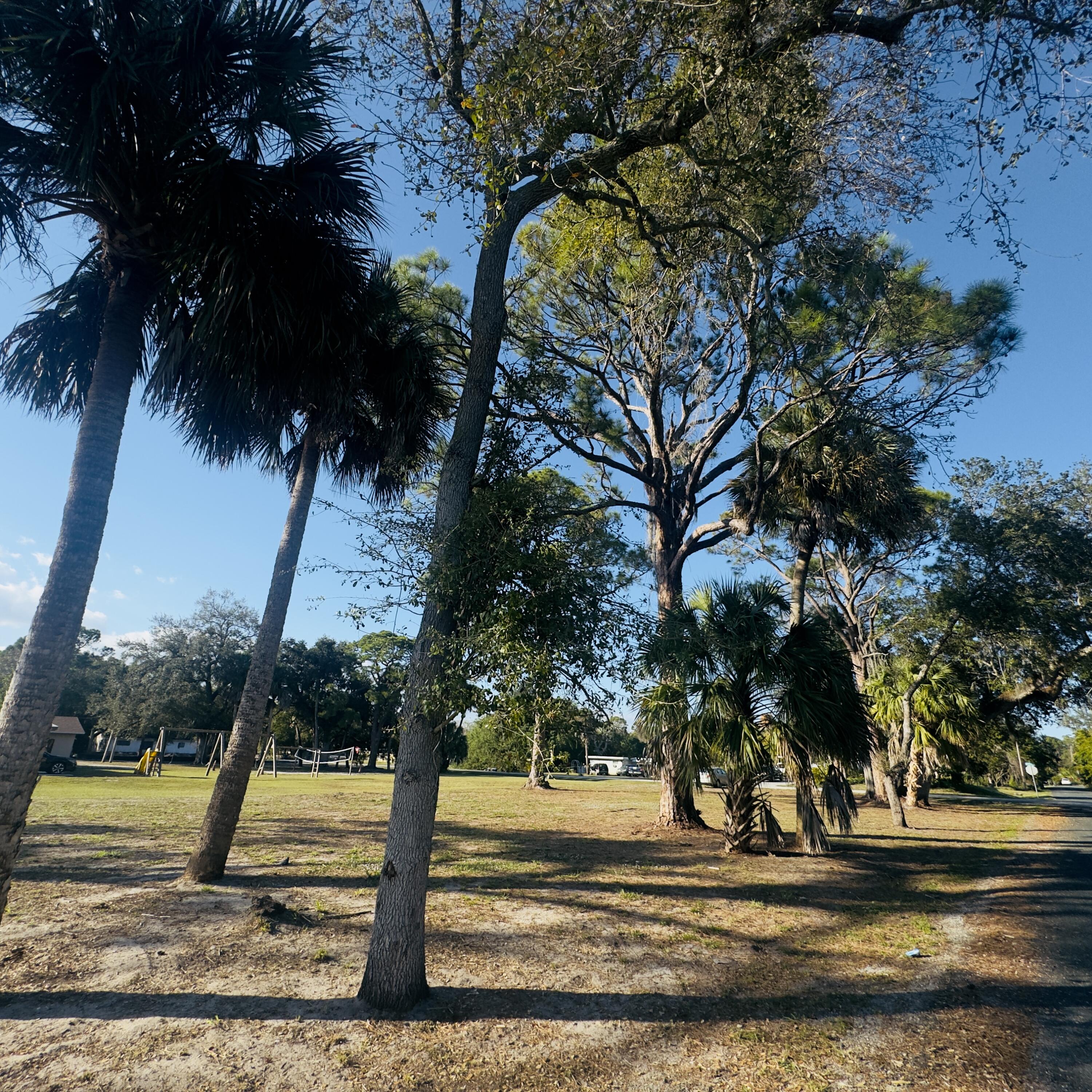 46 North St Street Fort Pierce, FL 34947 - Photo 4 of 10 IMG_2208