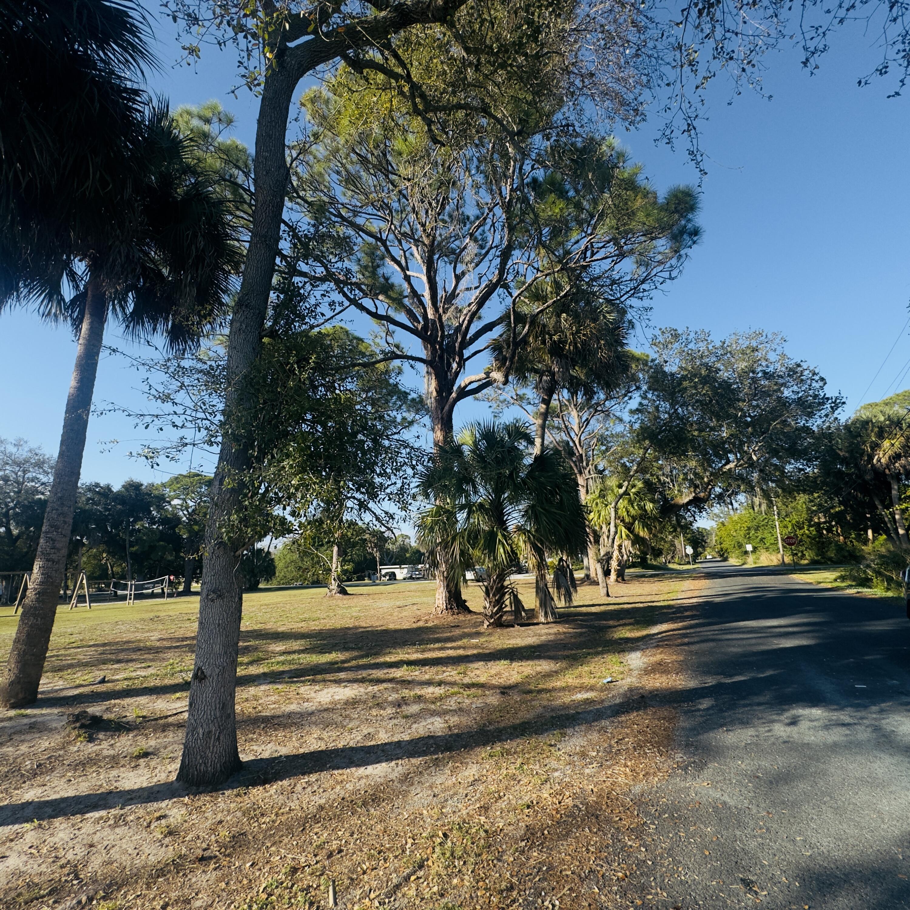 46 North St Street Fort Pierce, FL 34947 - Photo 6 of 10 IMG_2209