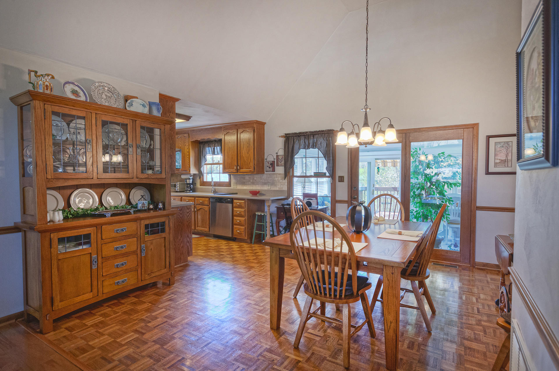 4666 Rte 1094 Roanoke, VA 24012 - Photo 23 of 51 Dining Area-Kitchen