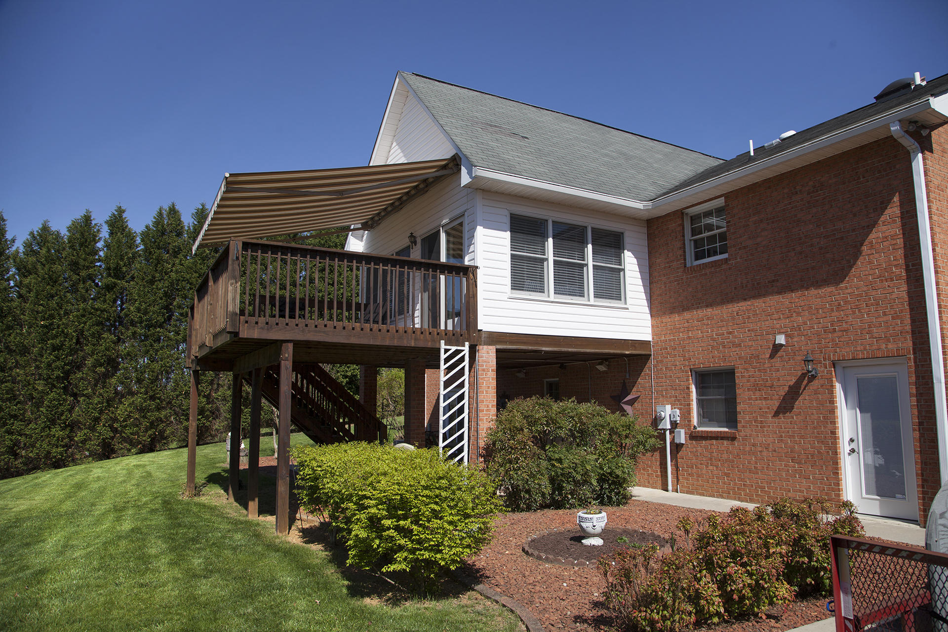 4666 Rte 1094 Roanoke, VA 24012 - Photo 37 of 51 Back-side view