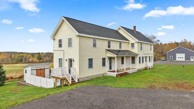 $649,900 | 302 Canaan Road, Hampden, ME 04444