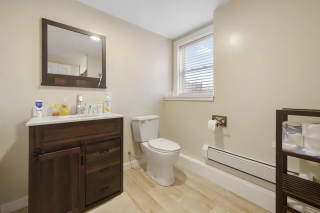 $649,900 | 302 Canaan Road, Hampden, ME 04444