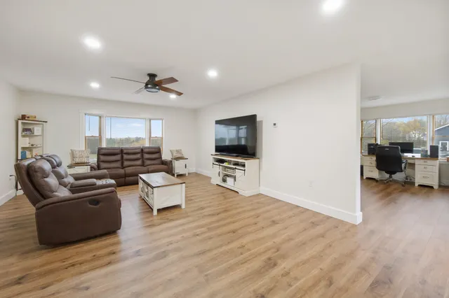 $649,900 | 302 Canaan Road, Hampden, ME 04444