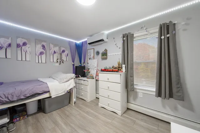 $649,900 | 302 Canaan Road, Hampden, ME 04444