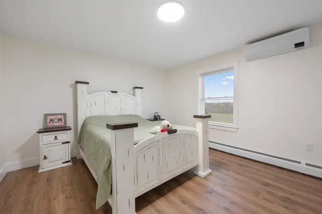 $649,900 | 302 Canaan Road, Hampden, ME 04444