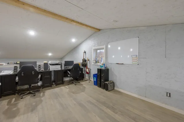 $649,900 | 302 Canaan Road, Hampden, ME 04444