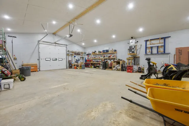 $649,900 | 302 Canaan Road, Hampden, ME 04444