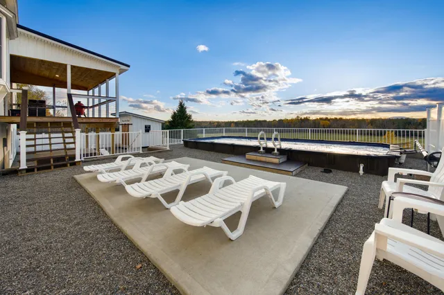 $649,900 | 302 Canaan Road, Hampden, ME 04444