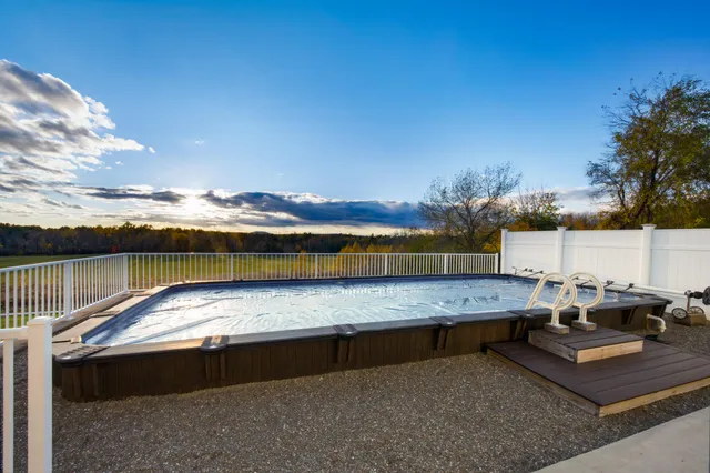 $649,900 | 302 Canaan Road, Hampden, ME 04444