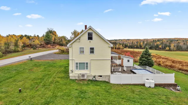 $649,900 | 302 Canaan Road, Hampden, ME 04444