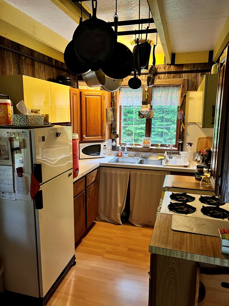 95 River Road Bloomingdale, NY 12913 - Photo 9 of 17 Gallery Image 9