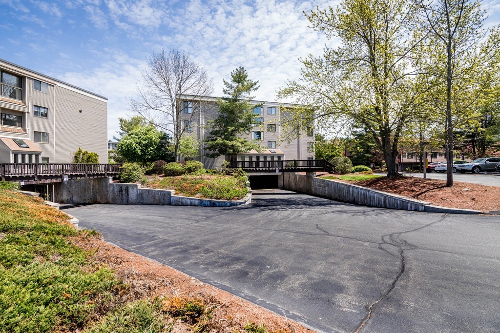255 North Road, Unit 184 Chelmsford, MA 01824 - Photo 3 of 26 Gallery Image 3