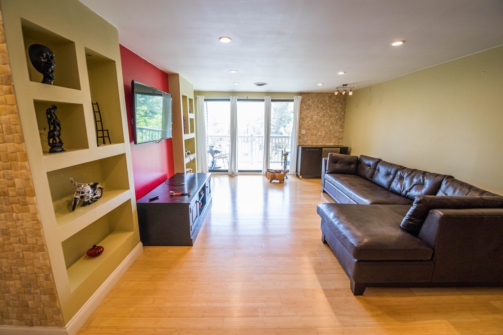 255 North Road, Unit 184 Chelmsford, MA 01824 - Photo 5 of 26 Gallery Image 5