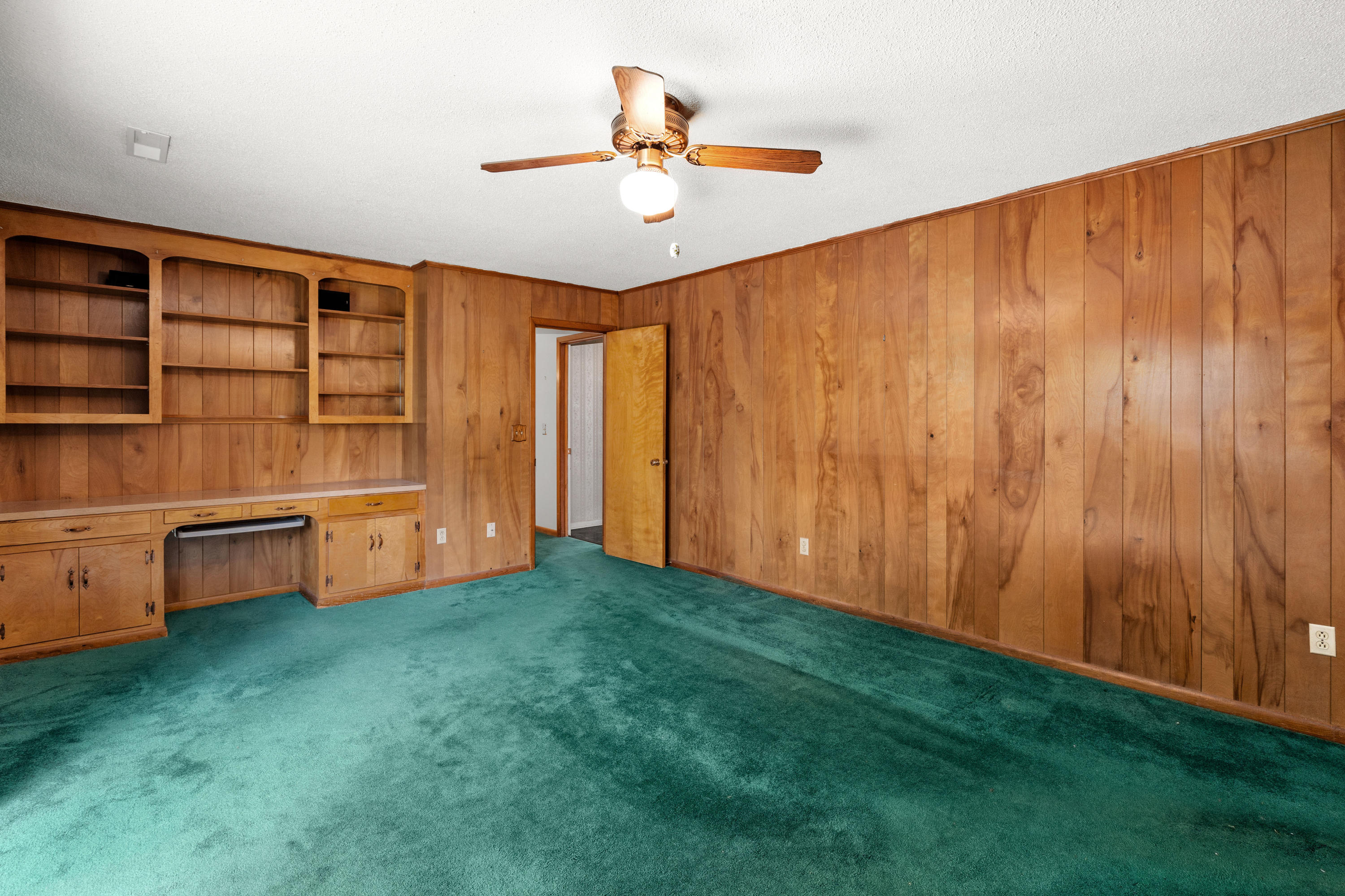 6007 Rembert Drive Hanahan, SC 29410 - Photo 14 of 25 Family Room