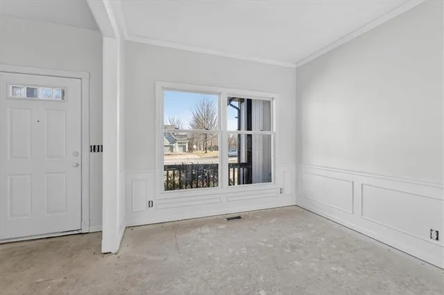 $375,000 | 21526 West 51st Terrace, Shawnee, KS 66226