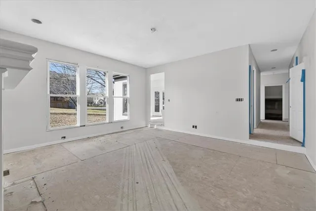 $375,000 | 21526 West 51st Terrace, Shawnee, KS 66226