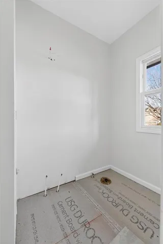 $375,000 | 21526 West 51st Terrace, Shawnee, KS 66226