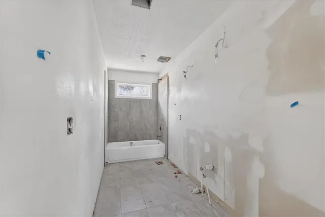 $375,000 | 21526 West 51st Terrace, Shawnee, KS 66226