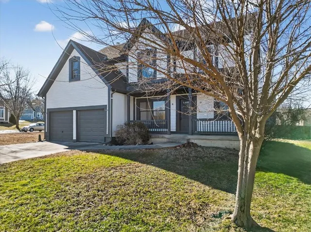 $375,000 | 21526 West 51st Terrace, Shawnee, KS 66226