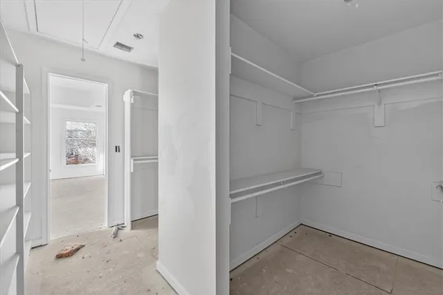 $375,000 | 21526 West 51st Terrace, Shawnee, KS 66226