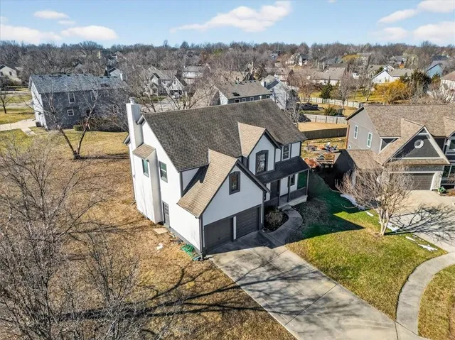 $375,000 | 21526 West 51st Terrace, Shawnee, KS 66226