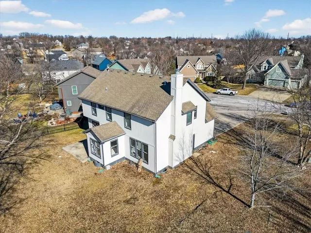 $375,000 | 21526 West 51st Terrace, Shawnee, KS 66226